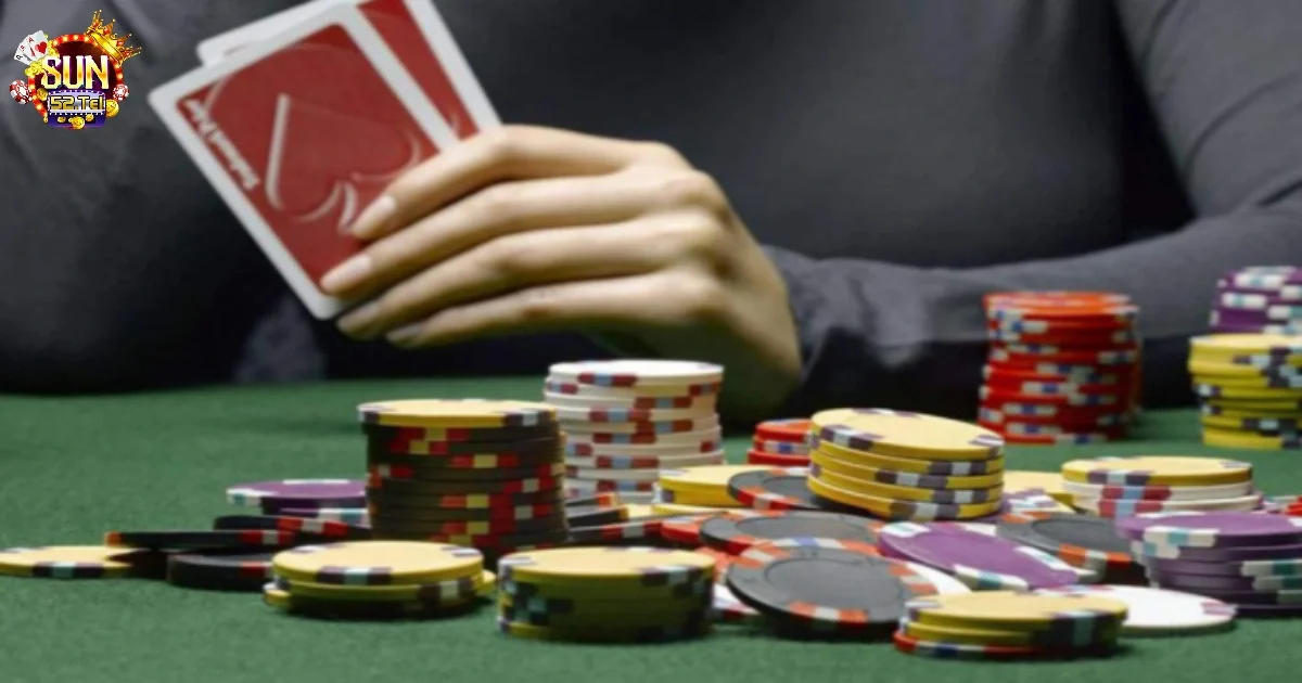 Luật Chơi Bài Xì Tố Sun52 – Những Điều Cần Biết Khi Đặt Cược 5 Cách so bài giữa người chơi để xác định người chiến thắng