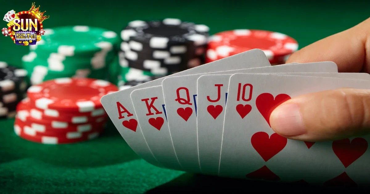 Chiêu thức bluff dễ thắng lớn khi cao thủ lâu năm